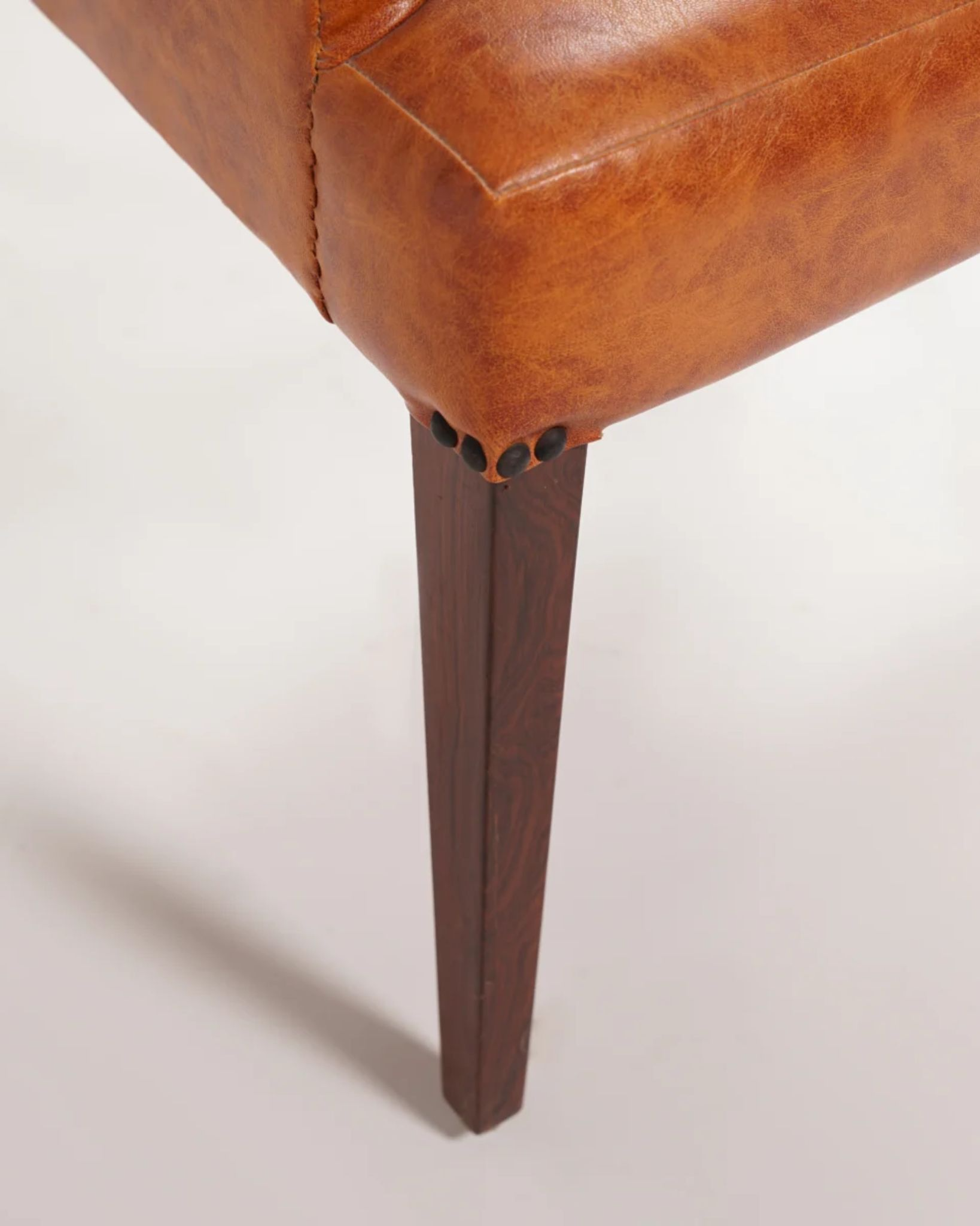 arora-high-back chair-5