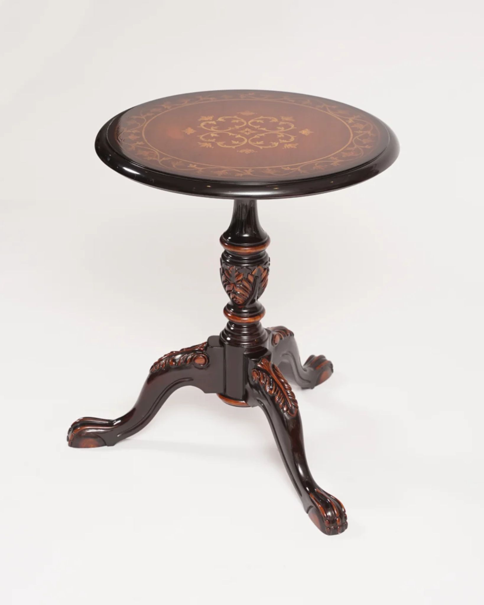 dareechay-round-table-1